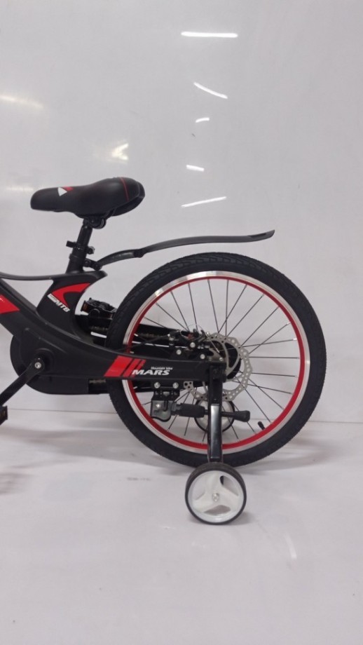 Велосипед дитячий двоколісний Mars-2 Evolution 20 дюймів чорно-червоний